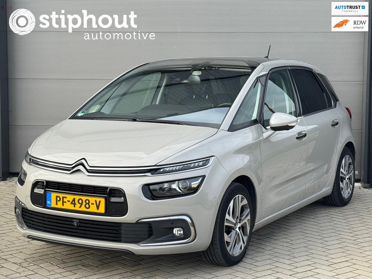 Citroën C4 Picasso - 1.6 THP Shine Automaat| LPG | LEDER | TREKHAAK | PANO | JBL | ADAPT. CRUISE - AutoWereld.nl