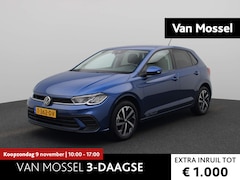 Volkswagen Polo - 1.0 TSI Life | Stoelverwarming | Climatronic | Parkeersensoren | App-connect | Navigatie |