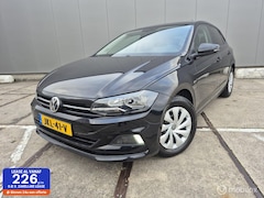 Volkswagen Polo - 1.0 TSI Comfortline Clima / Cruis / App Connect