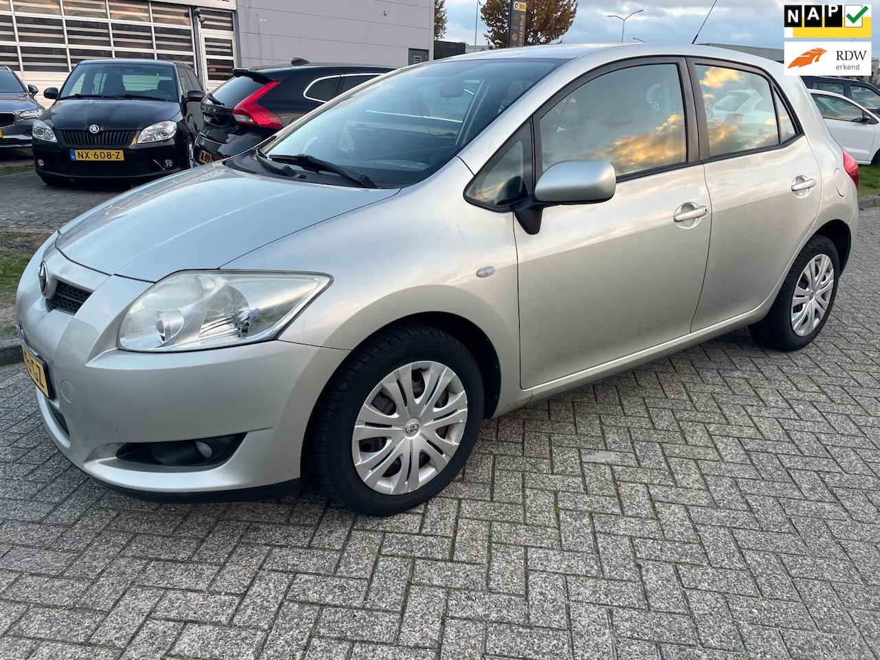 Toyota Auris - 1.6-16V Sol Business Leer,Navigatie Garantie - AutoWereld.nl