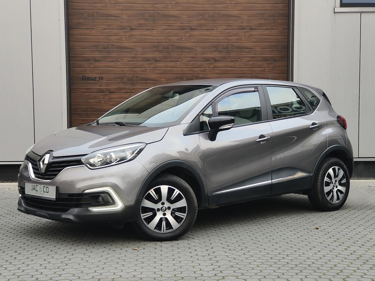 Renault Captur - 118-pk Edition One - Standkachel - Nieuwstaat - Trekhaak - AutoWereld.nl