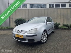 Volkswagen Golf - 1.6 FSI Trendline Automaat Trekhaak