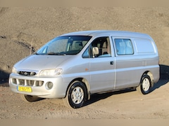 Hyundai H 200 - 2.5 DC lang 6 seater