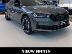 Skoda Superb - 1.5 TSI PHEV Sportline Business 204 PK | Hatchback | Metallic lak | Lichtmetalen velgen 19