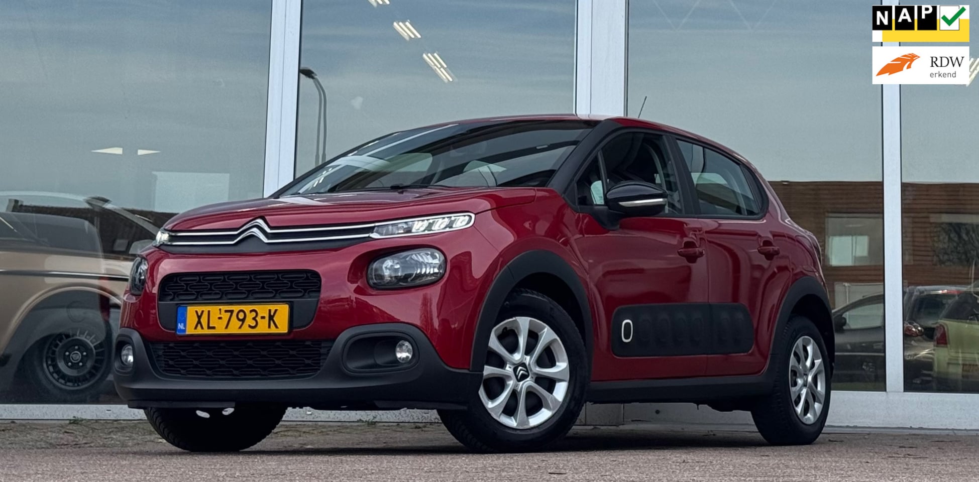 Citroën C3 - 1.2 PureTech S&S Feel Automaat 1e Eigenaar APK 30-01-2027 - AutoWereld.nl