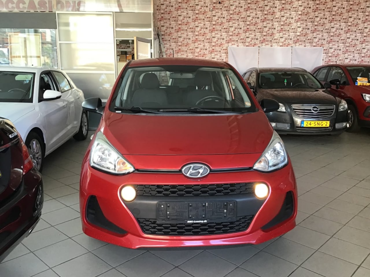 Hyundai i10 - 1.0i i-Motion Comf. - AutoWereld.nl
