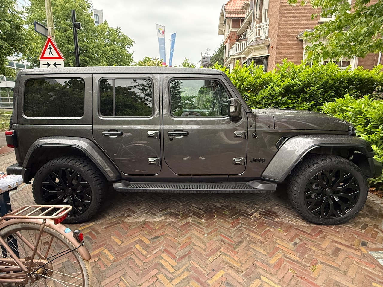 Jeep Wrangler Unlimited - 4xe 380 Sahara - AutoWereld.nl