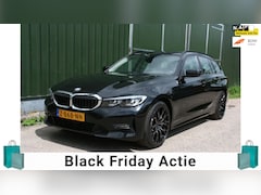 BMW 3-serie Touring - 330e High Executive, M-SPORT PACK , PANORAMADAK, NAVIGATIE PHEV