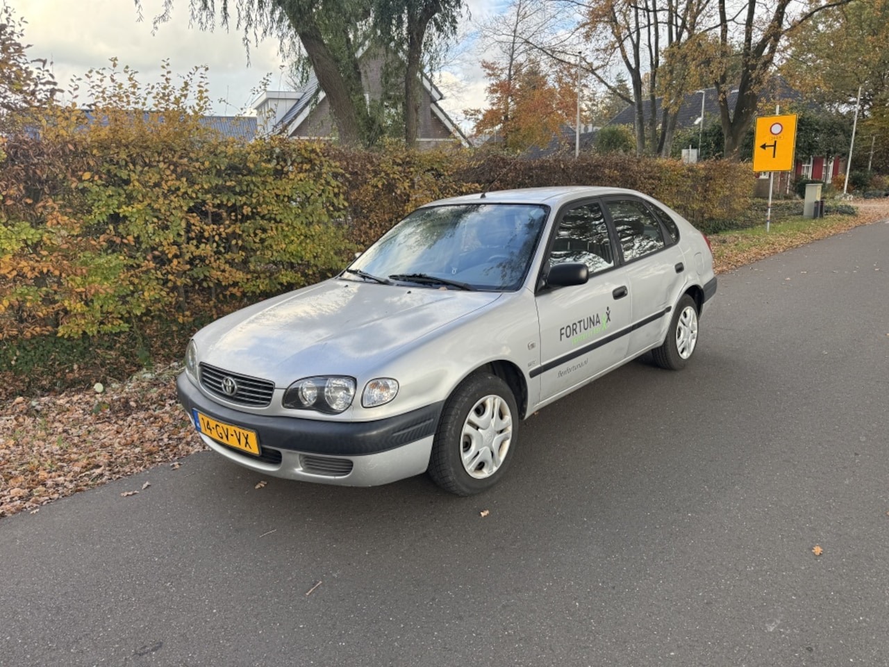 Toyota Corolla - 1.4 VVT-i Terra 1.4 VVT-i Terra - AutoWereld.nl