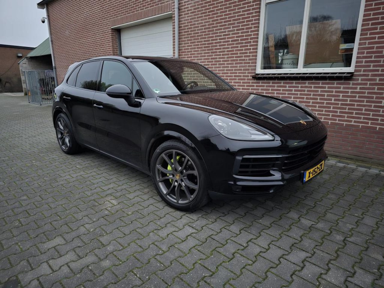 Porsche Cayenne - 3.0 E-Hybrid vol opties - AutoWereld.nl