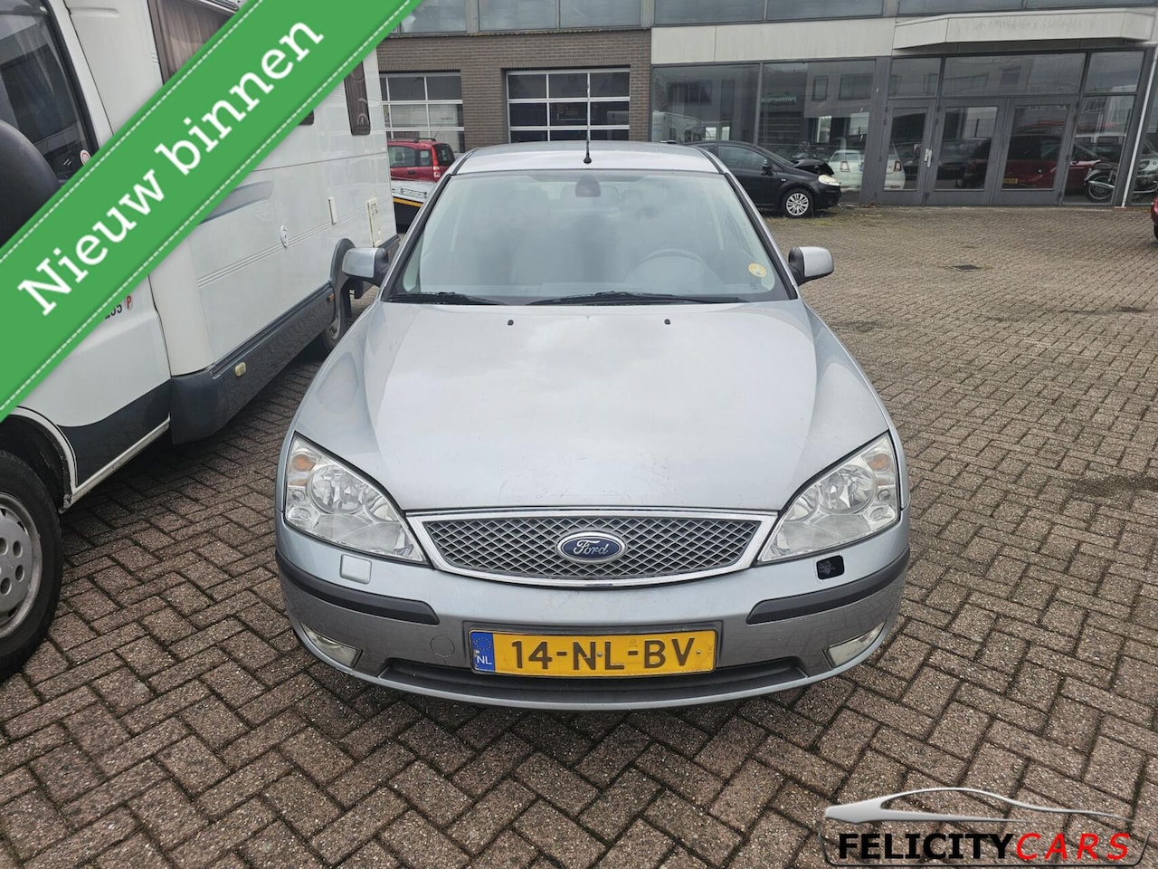 Ford Mondeo - 1.8-16V First Edition 1.8-16V First Edition - AutoWereld.nl