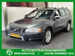 Volvo XC70 - 2.4 D5 YOUNGTIMER CRUISE CONTROL CLIMATE CONTROL XENON SCHUIF/KANTELDAK NAVIGATIE STOELVER