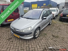 Peugeot 206 SW - 1.6-16V XS