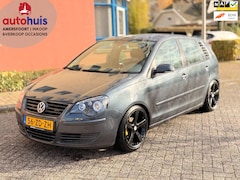 Volkswagen Polo - 1.4-16V Optive