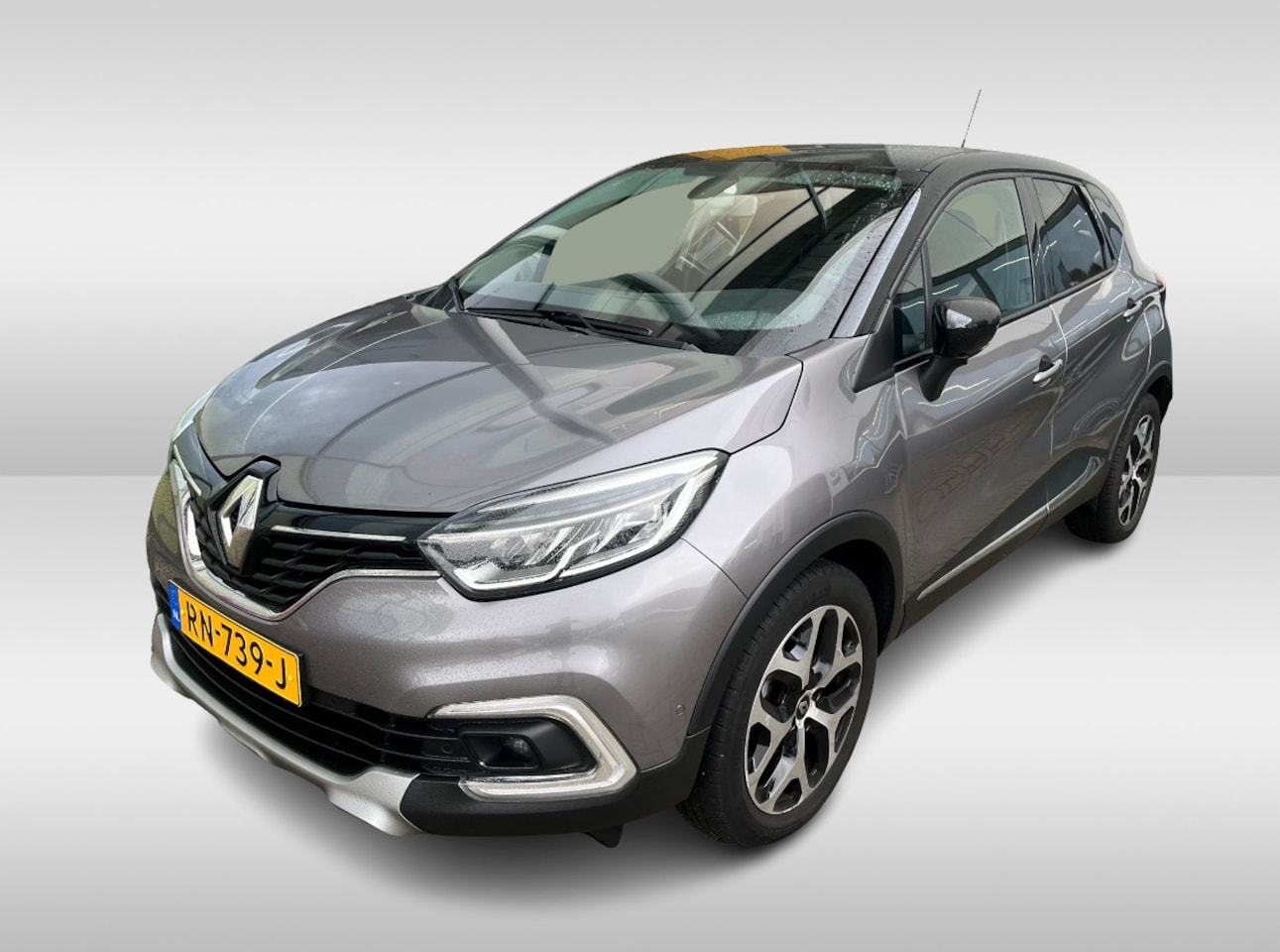 Renault Captur - 1.2 TCe Intens / Camera / Navigatie / Keyless / 17'' / Armsteun / DAB / Cruise Control - AutoWereld.nl