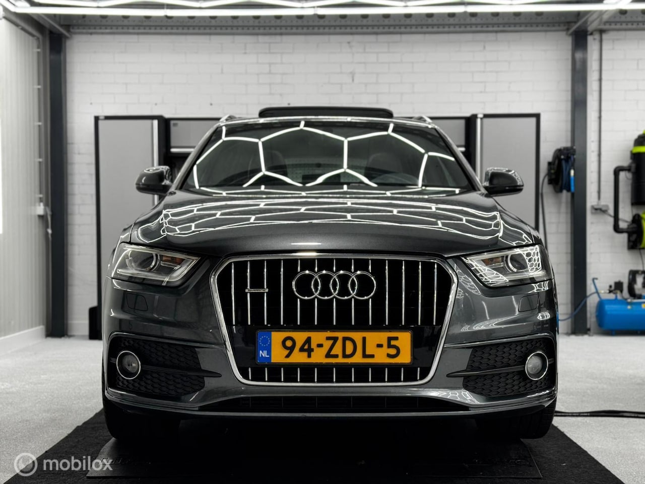 Audi Q3 - 2.0 TFSI quattro 2x S-Line Camera|Pano|Led|Trekhaak - AutoWereld.nl