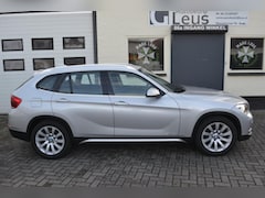 BMW X1 - SDrive20i Business Super Nieuwstaat