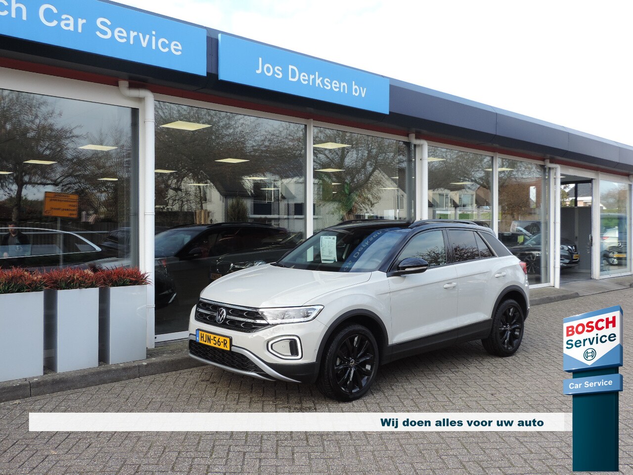 Volkswagen T-Roc - 1.5 TSI Black Style DSG - Camera | ACC | Matrix LED | CarPlay | Park Assist | Elek. klep | - AutoWereld.nl