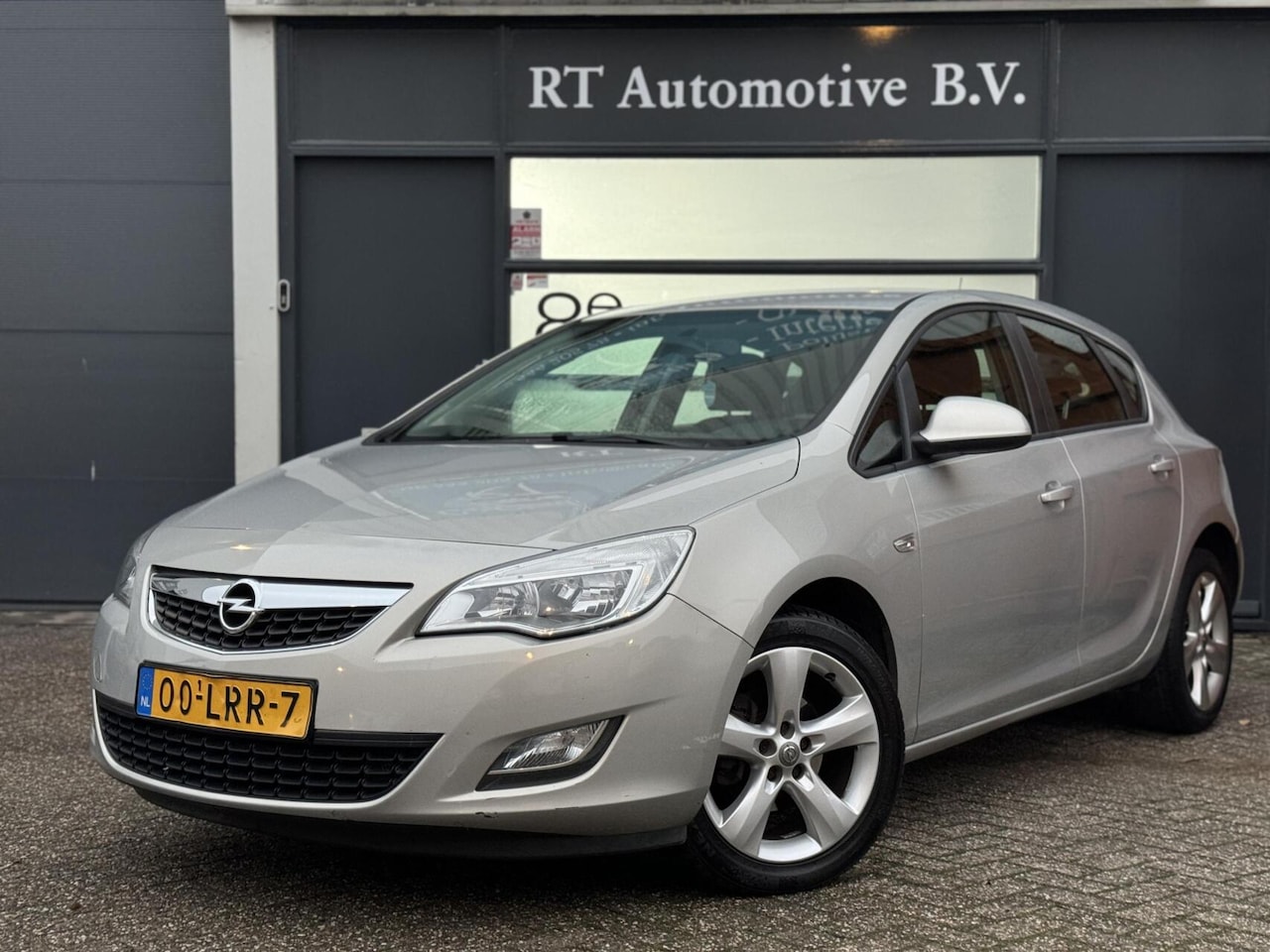 Opel Astra - 1.4 Selection Airco Cruise / Camera 5drs - AutoWereld.nl