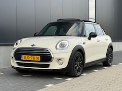 MINI Cooper - 1.5 Cooper Pepper 5-drs 1.5 136pk Chili PANO LED NAVI LEER VOL PDC