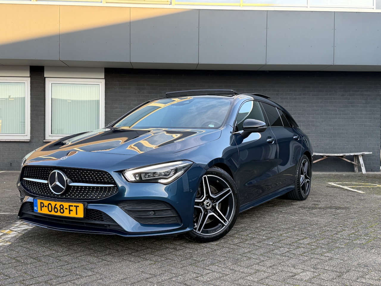 Mercedes-Benz CLA-klasse Shooting Brake - 200 Business Solution AMG - AutoWereld.nl