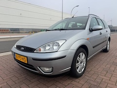 Ford Focus Wagon - 1.6-16V /Leder/Airco/2e eigenaar/Nieuwe APK