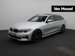 BMW 3-serie Touring - 318i Executive AUTOMAAT | PANORAMADAK | GROOT NAVIGATIE | LEDEREN BEKLEDING | CAMERA | LED