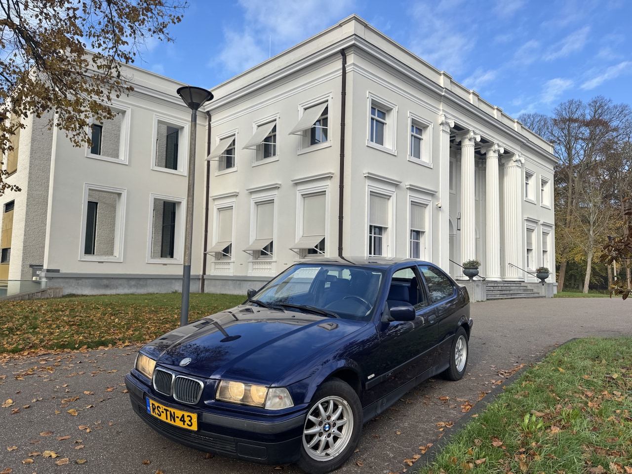 BMW 3-serie Compact - 316 i E36 AUT UNIEK ! - AutoWereld.nl