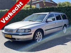 Volvo V70 - 2.4 D5