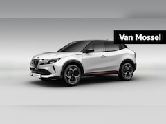 Alfa Romeo Junior - 1.2 Turbo Hybrid Ibrida Speciale | €3.000, - VIP Voordeel | Panorama dak | LED Matrix Kopl