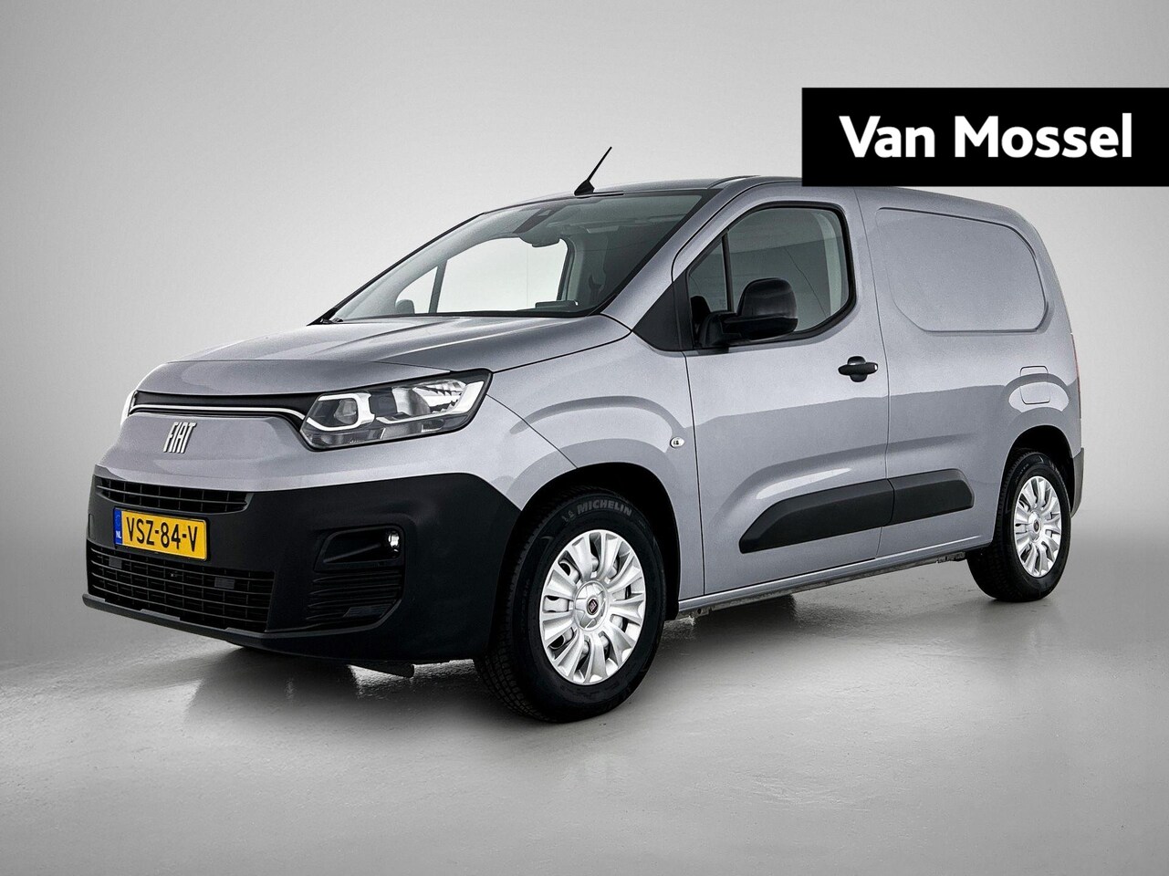 Fiat Doblò Cargo - E-Doblò 136 L1 50 kWh Fiat E-Doblò 136 L1 50 kWh | Navigatie | Climate Controle | Cruise C - AutoWereld.nl