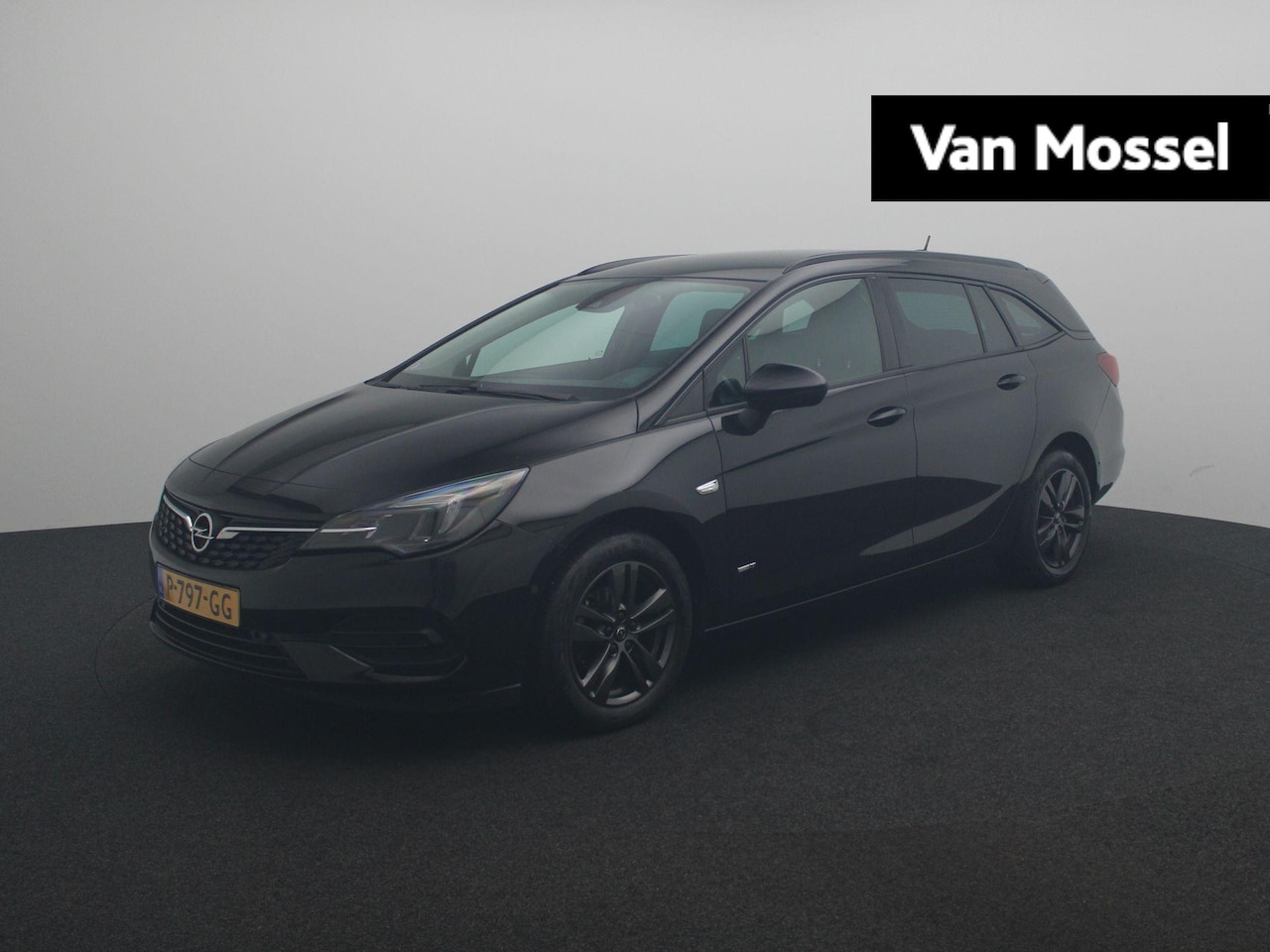 Opel Astra Sports Tourer - 1.2 Design & Tech | Apple Carplay/Android Auto | Parkeersensoren| 16" Lichtmetalen velgen - AutoWereld.nl