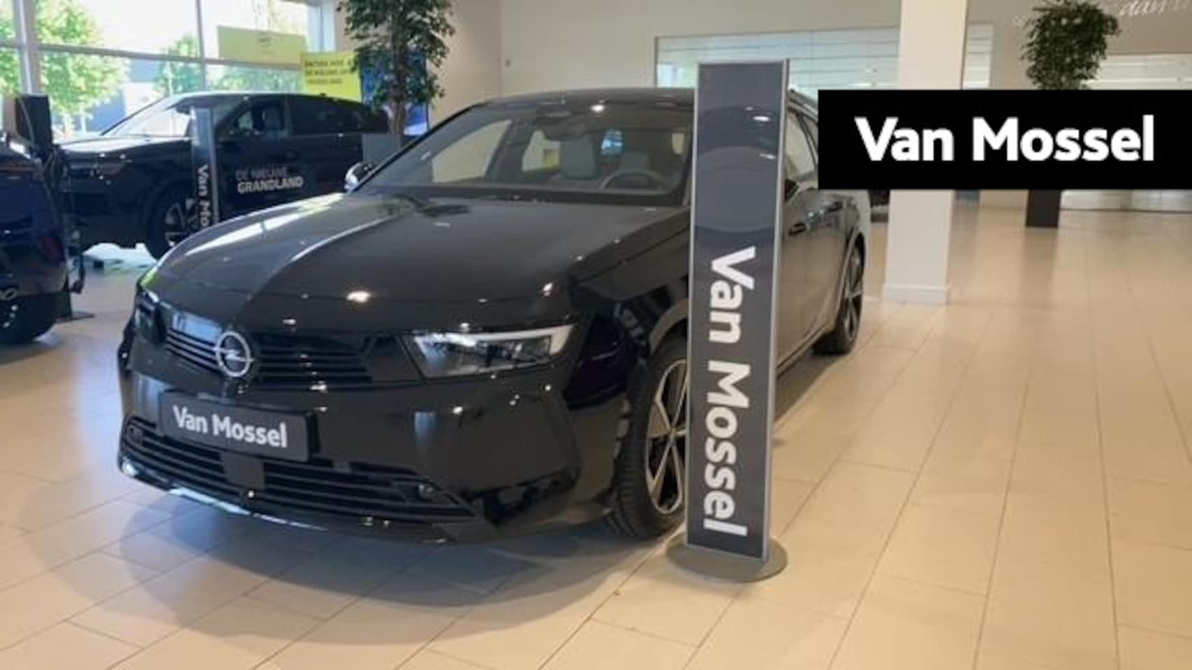 Opel Astra Sports Tourer - 1.2 Turbo Hybrid Edition 1.2 Turbo Hybrid Edition - AutoWereld.nl