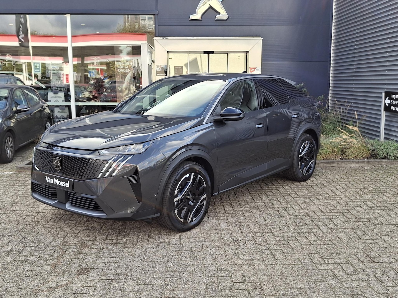 Peugeot 3008 - 1.6 plug-in Hybrid 195 Allure | PANORAMIC NAVIGATION PACK | 360 VISION & DRIVE ASSIST PACK - AutoWereld.nl