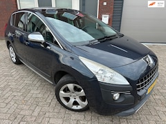 Peugeot 3008 - 1.6 THP Style / Pano / Navi / PDC / Cruise