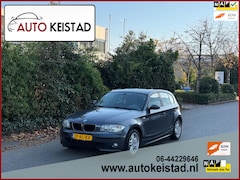BMW 1-serie - 116i 5-DEURS AIRCO/ 2X SLEUTELS ORIGINELE KILOMETERS