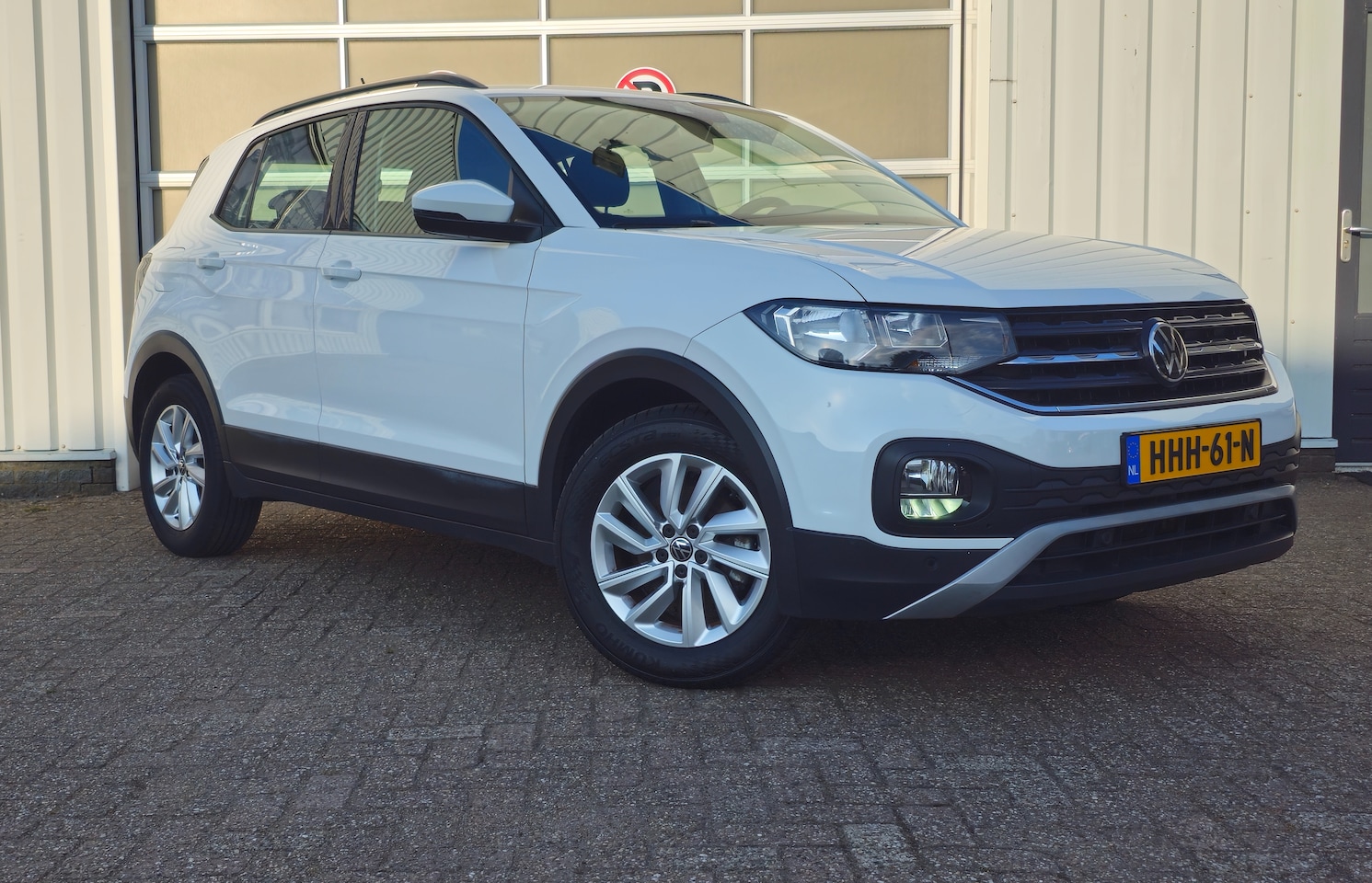 Volkswagen T-Cross - 1.0 TSI Life Business Adaptive Cruise Control / Android Auto-Apple Carplay - AutoWereld.nl