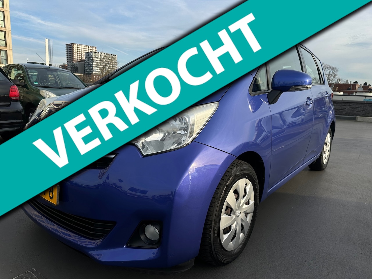 Toyota Verso S - 1.3 VVT-i Aspiration AUTOMAAT Camera Cruise Dealer Onderhouden - AutoWereld.nl