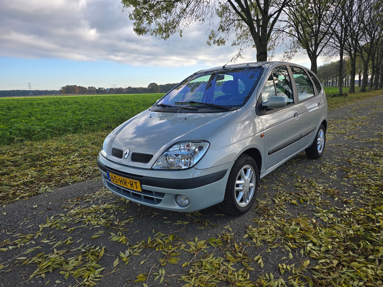 Renault Scénic - 1.6-16V Expression - AutoWereld.nl