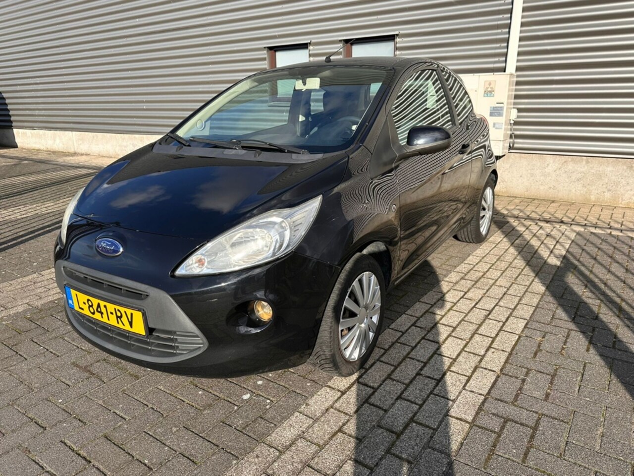 FORD KA