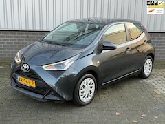 Toyota Aygo - 1.0 VVT-i x-play |Airco|Camera|CruiseCtrl|5 Deurs|