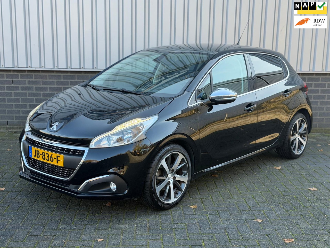 Peugeot 208 - 1.2 PureTech Première |Navi|Pano|CruiseCtrl|Camera|Airco| - AutoWereld.nl