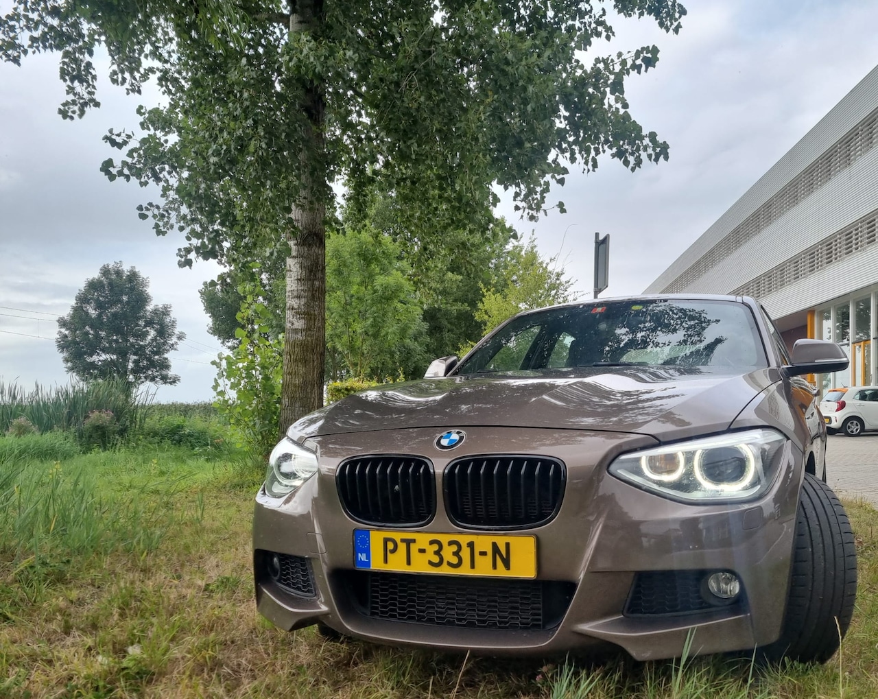 BMW 1-serie - 120d Business Sport Xenon, Parkeersensoren - AutoWereld.nl
