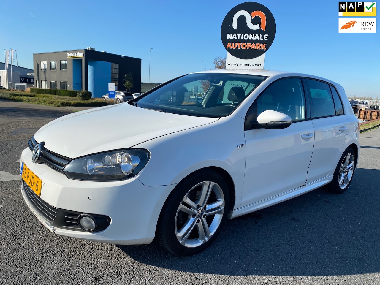 Volkswagen Golf - 2011 * 1.4 TSI * R-LINE * FULL FULL R-PAKKET * AUTOMAAT * EXPORT & HANDEL - AutoWereld.nl