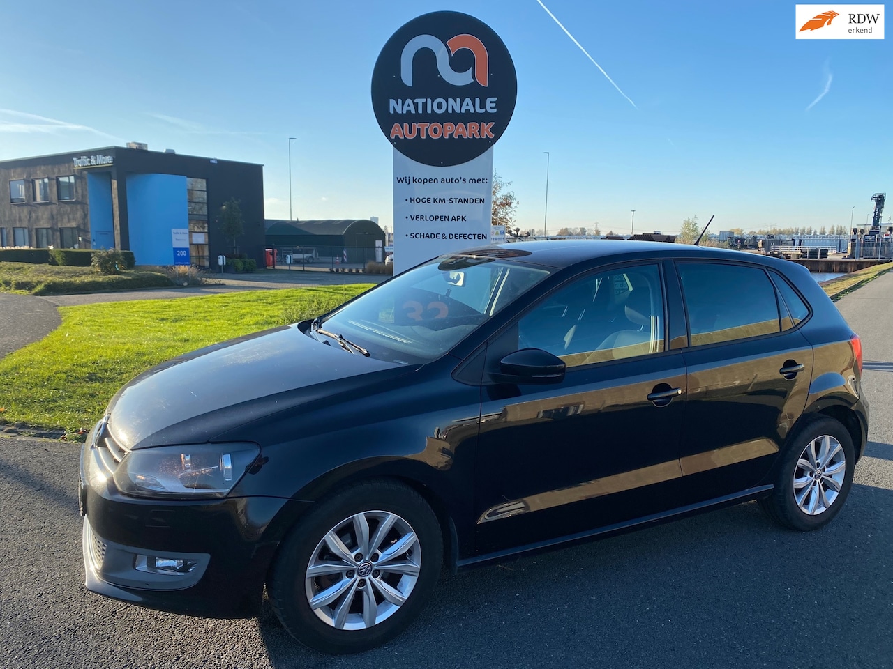 Volkswagen Polo - 2009 * 1.4-16V Trendline * AIRCO * APK 10-2026 TOP AUTO! - AutoWereld.nl