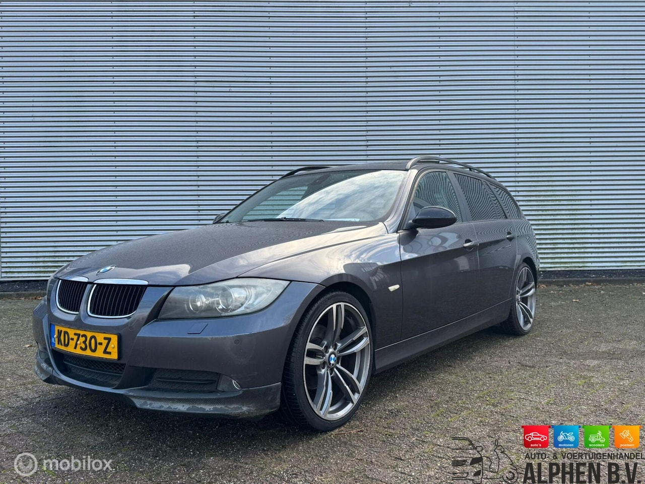 BMW 3-serie Touring - 318i - 1 Jaar Apk - Pano - - AutoWereld.nl