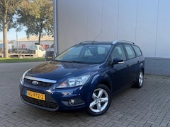 Ford Focus Wagon - 1.6 Comfort Jaar Apk
