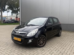 Hyundai i20 - 1.2i DynamicVersion 157.623KM