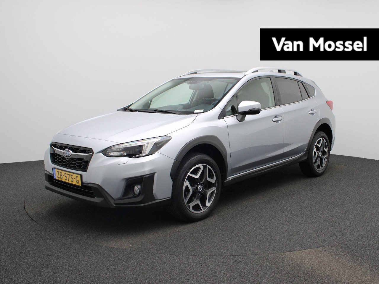 Subaru XV - 1.6i Premium | Apple Carplay / Android Auto | Panoramadak | Achteruitrijcamera | Stoelverw - AutoWereld.nl