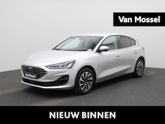 Ford Focus - 1.0 EcoBoost Titanium | CAMERA | LED | PARKEERSENSOREN | NAVIGATIE
